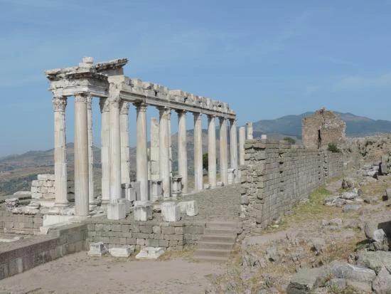 Pergamon - 7